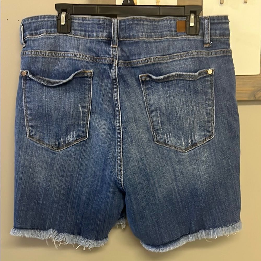 Judy Blue Button Zip Criss Cross Distressed Denim High Waist Women's Shorts 2XL - Picture 6 of 15